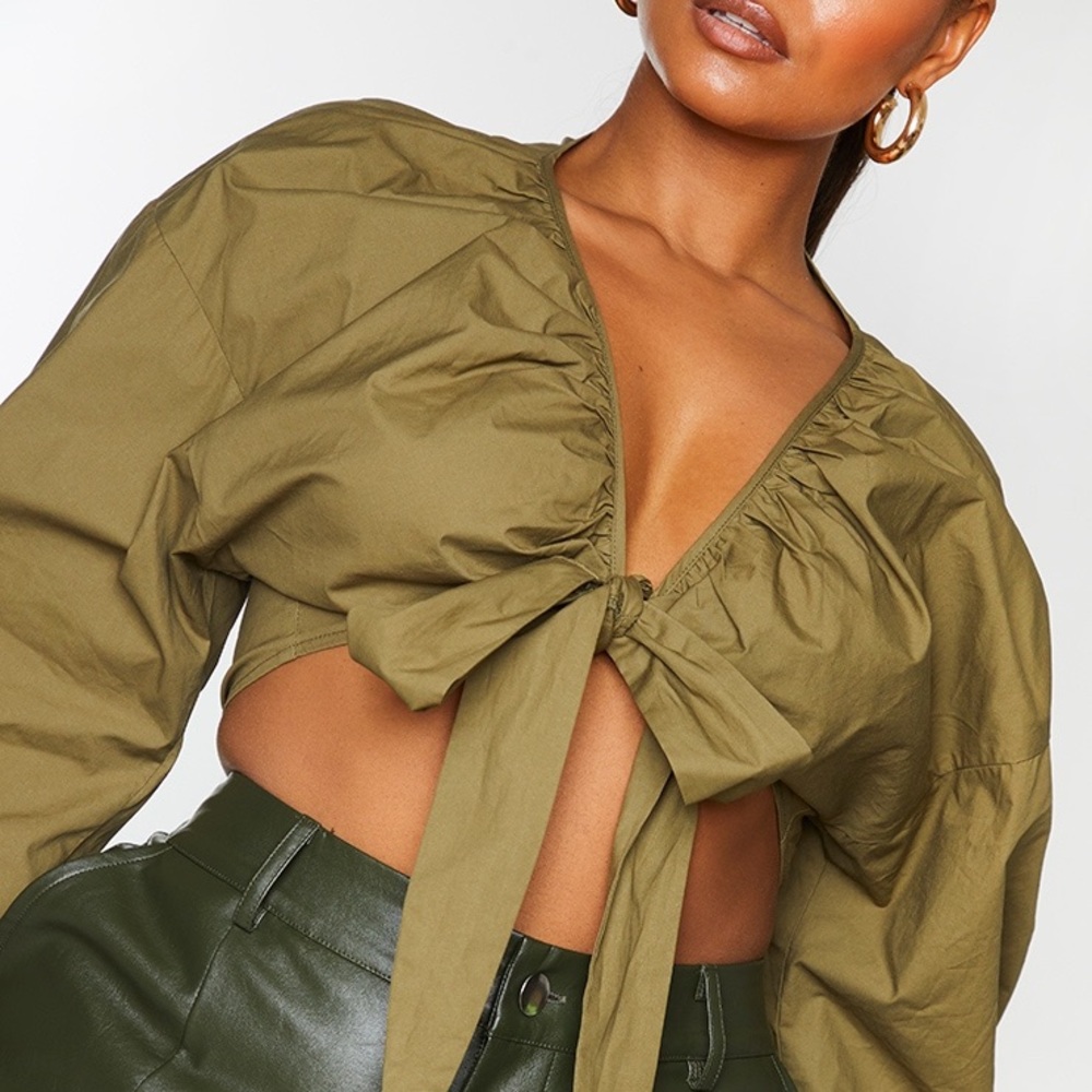 🫒Weekend Ready: Soft Khaki Tie-Front Blouse, Size US 16